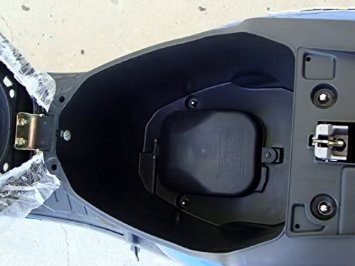 HHH 49cc/ 50cc Scooter Gas Fully Automatic Street Scooter Moped Vino 50 with Matching Trunk 50cc Moped for Adult