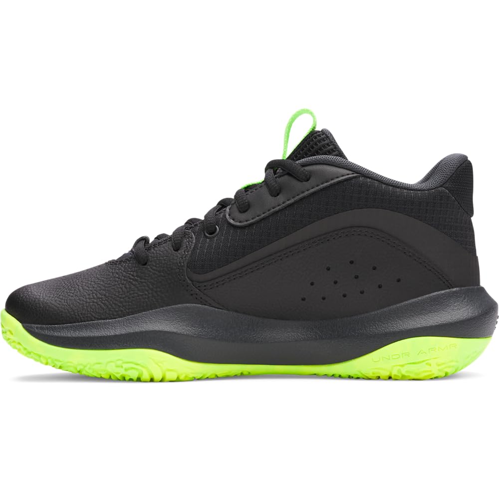 Under Armour Unisex-Child Grade School Lockdown 7 Sneaker