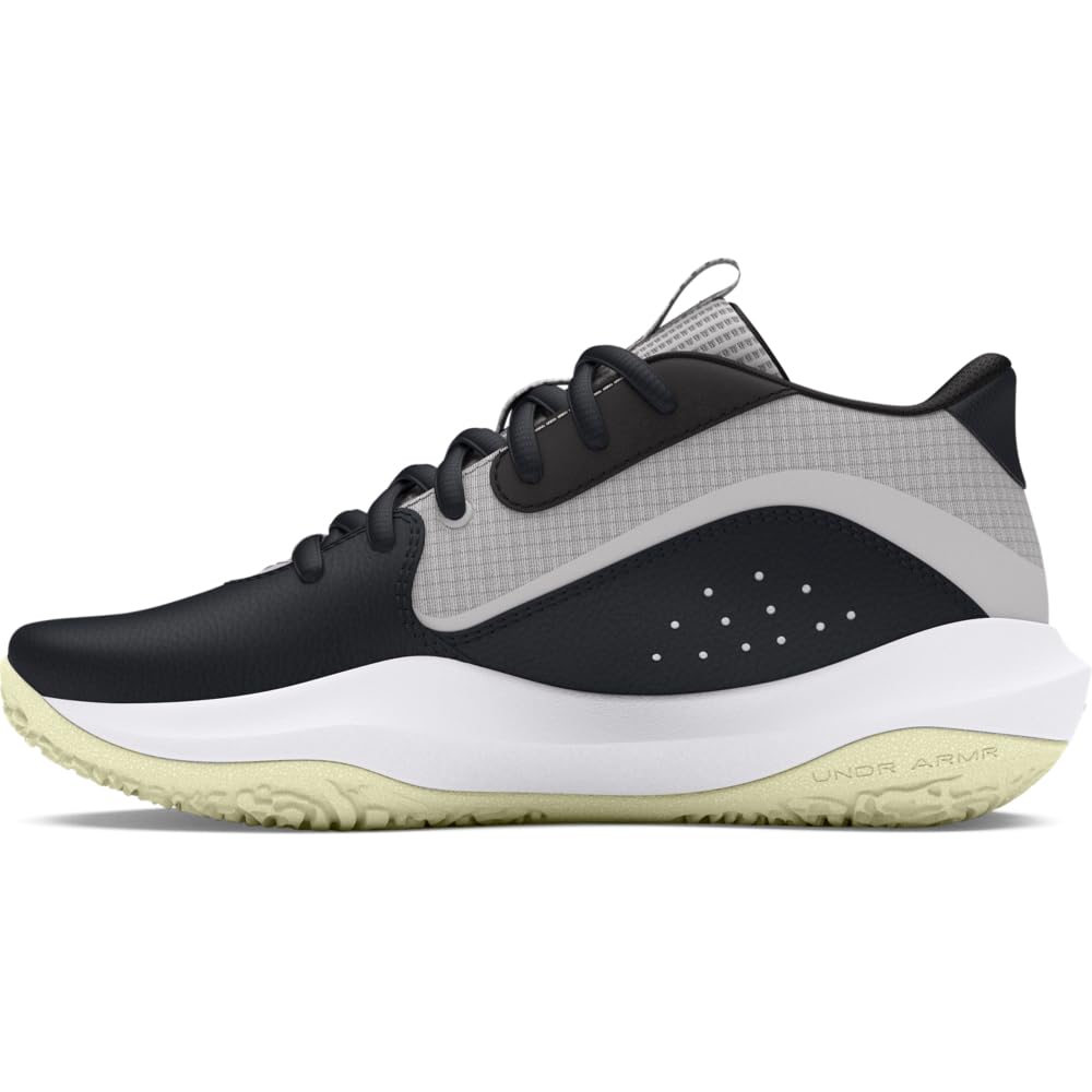 Under Armour Unisex-Child Grade School Lockdown 7 Sneaker