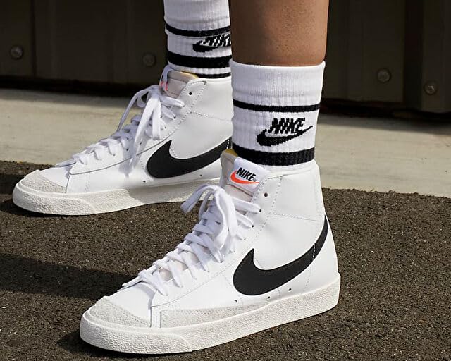Nike Women's Basketball Shoe, White/Black, Women 8.5 US