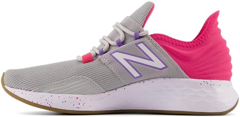 New Balance Men's Fresh Foam Roav V2 Running Shoe