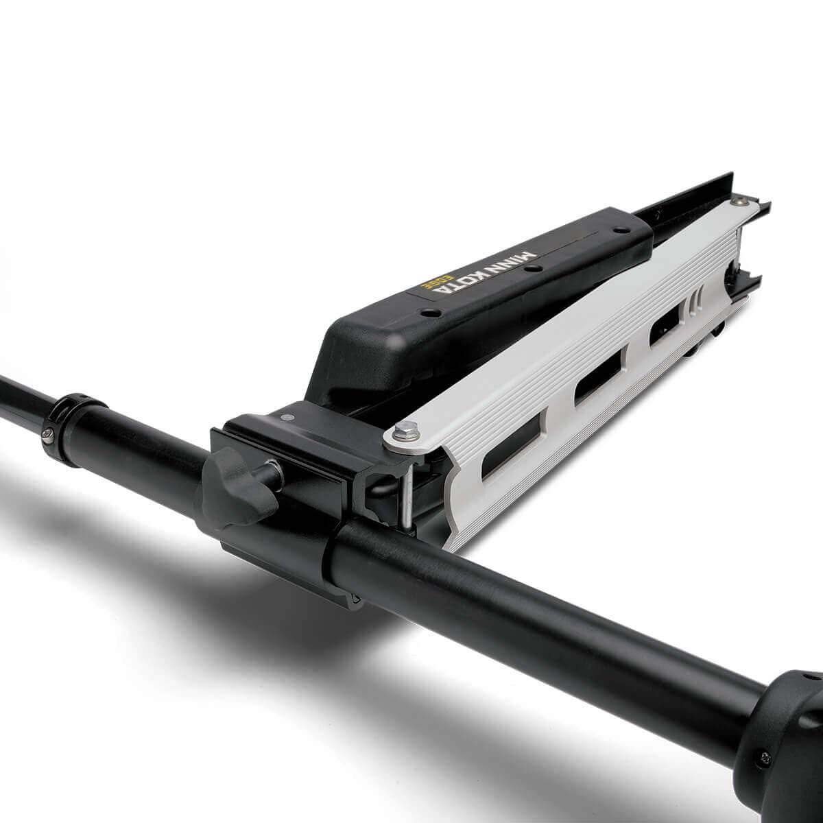 Minn Kota MinnKota Edge 45 Bow Mount Foot Control Trolling Motor with Latch and Door Bracket (45lbs thrust, 36" Shaft), Black