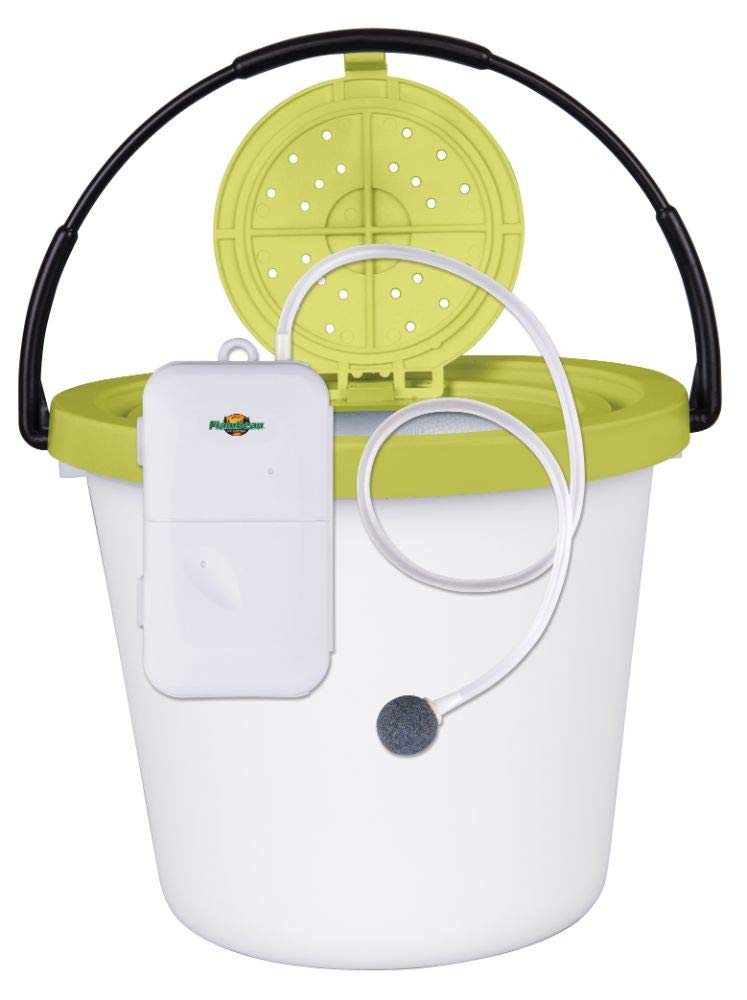 Flambeau Outdoors 6084FA 8 Qt. Insulated Bait Bucket with Water Resistant Aerator One Combo Pack, Live Bait Bucket and Aerator, Lime Green/White
