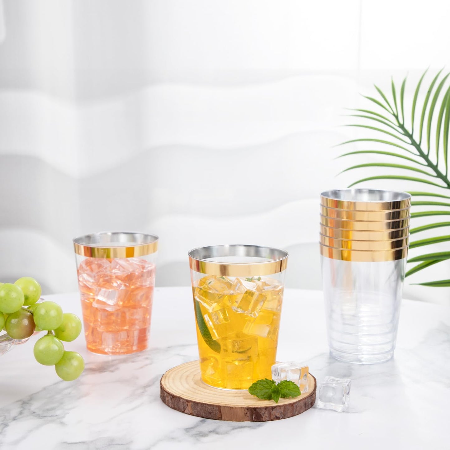 I00000 200 Pack Gold Plastic Cups, 9 Oz Elegant Clear Plastic Cups Gold Rimmed Disposable Wine Glasses Fancy Disposable Party Cups Wedding Cups Drinking Tumblers Plastic Cocktail Glasses with Gold Rim