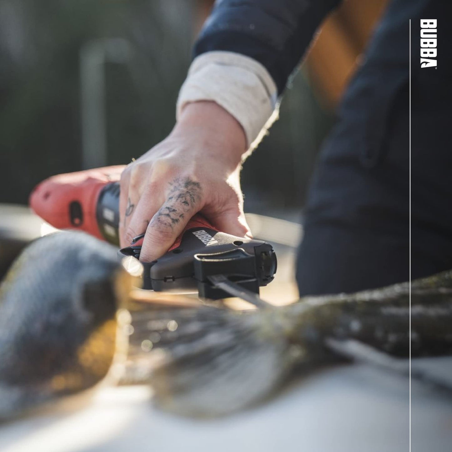 Bubba Pro Series Lithium-Ion Electric Fillet Knife with Non-Slip Grip Handle, 4 Ti-Nitride S.S. Coated Non-Stick Reciprocating Blades, Charger and Case for Fishing