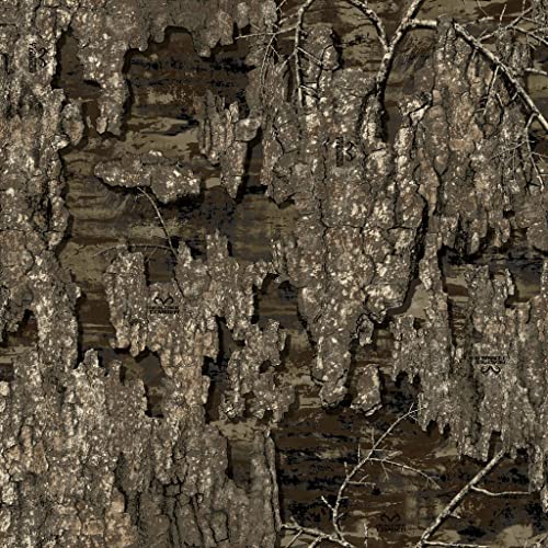 Realtree Men's Essential Camo Lightweight Performance Short Sleeve Shirt