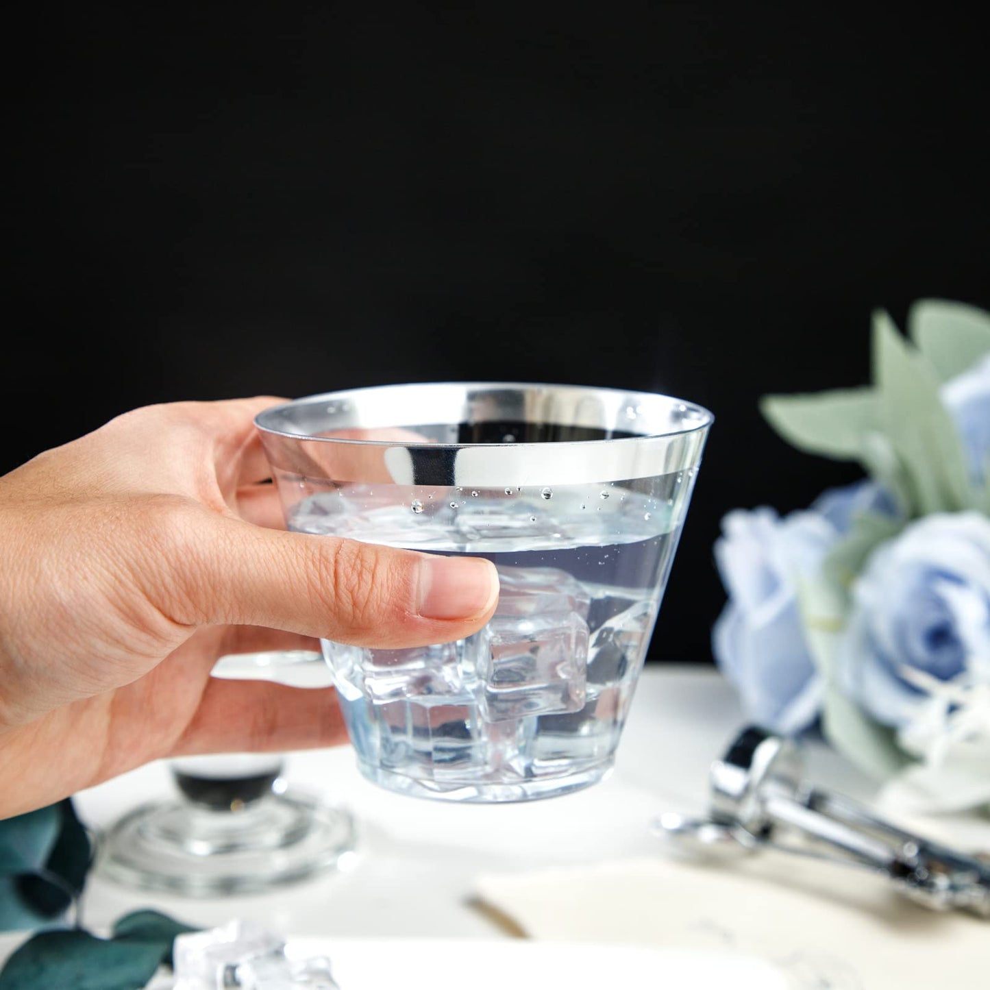 I00000 200 Pack Gold Plastic Cups, 9 Oz Elegant Clear Plastic Cups Gold Rimmed Disposable Wine Glasses Fancy Disposable Party Cups Wedding Cups Drinking Tumblers Plastic Cocktail Glasses with Gold Rim