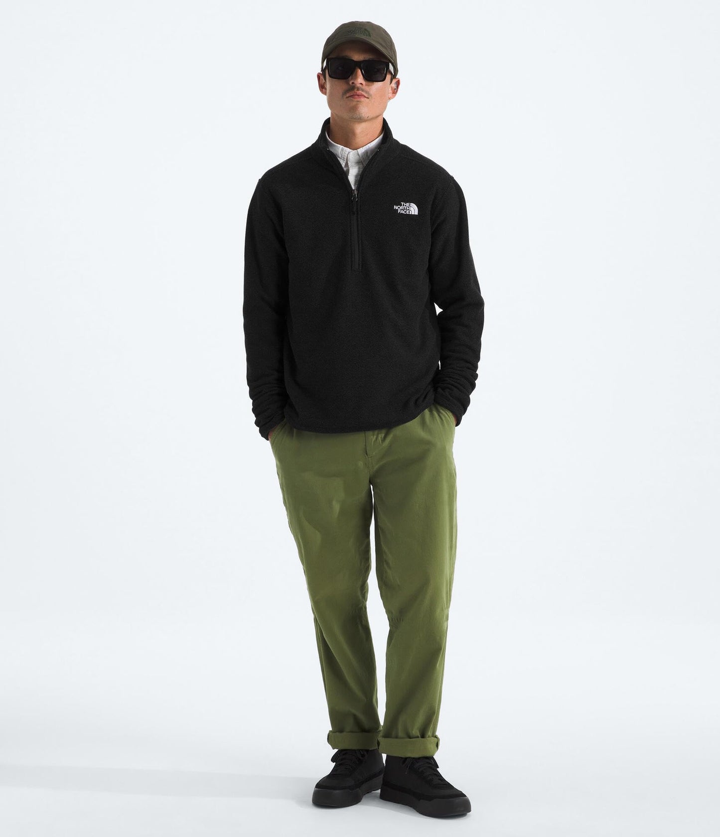 THE NORTH FACE Men's Textured Cap Rock 1/4 Zip Pullover | Fleece Jacket, Fold Over Collar & Embroidered Logo