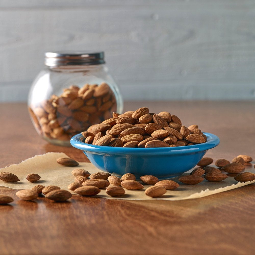 Emerald Nuts Mixed Nuts Variety Pack 18ct (1-Pack) , 100-Calorie Individual Packs , Features Dry Roasted Almonds, Natural Almonds & Walnuts, and Roasted & Salted Cashews