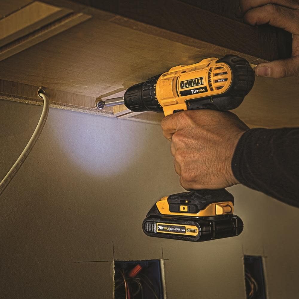DEWALT 20V Max Cordless Drill/Driver Kit, 2 Batteries and Charger Included (DCD771C2)