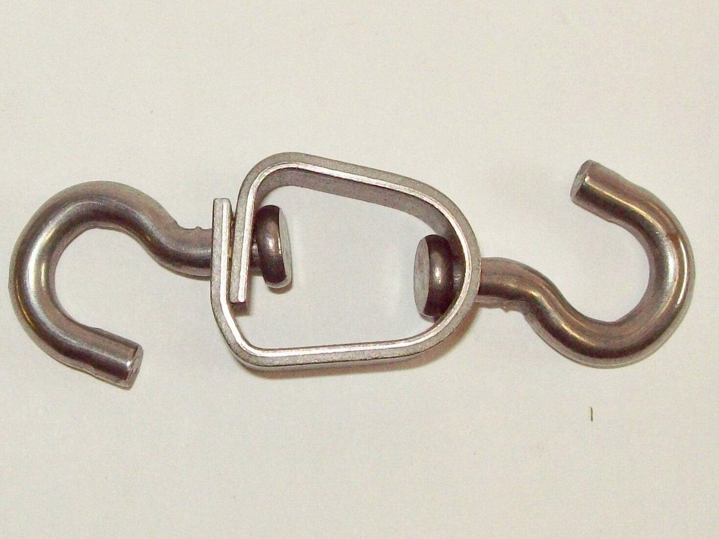 HD Multi-Purpose Swivels 1 Dozen- Trapping Traps snares Duke Victor Coyote Fox