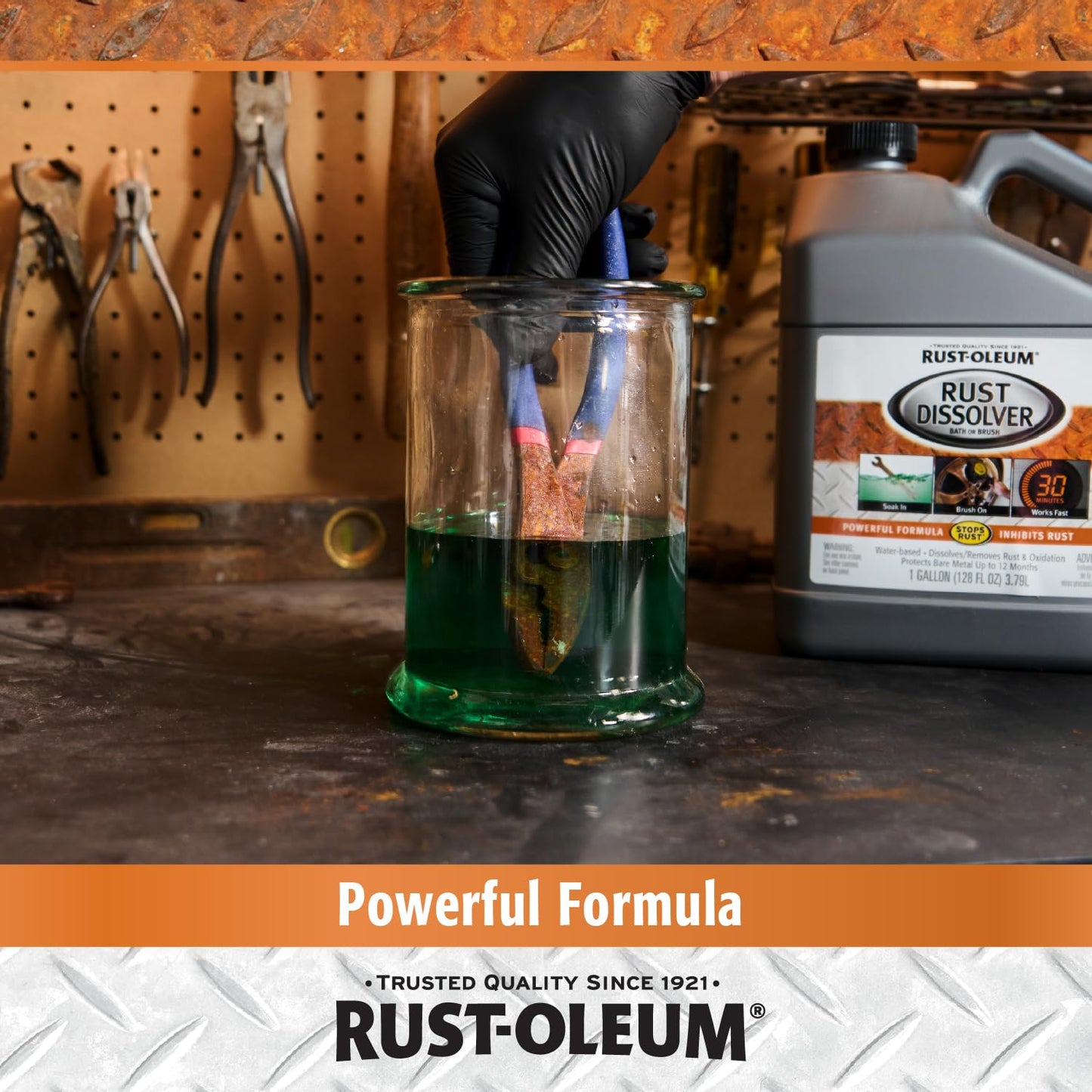 Rust-Oleum Rust Dissolver Trigger Spray Gel | Heavy-Duty Corrosion Remover for Metal Tools, Cars, Bikes, Grills, Bolts, Firearms & More | 32 oz