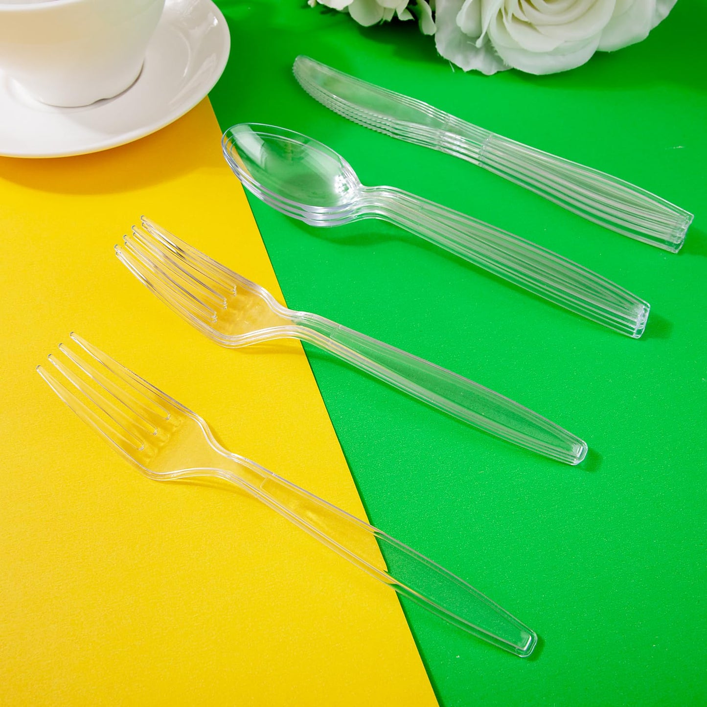 Liacere 360PCS Clear Plastic Knives Disposable - Heavy DutyBPA-Free - Heat Resistant, Solid and Durable Disposable Knives Bulk, Premium Plastic Knives Heavy Duty for Party Supply