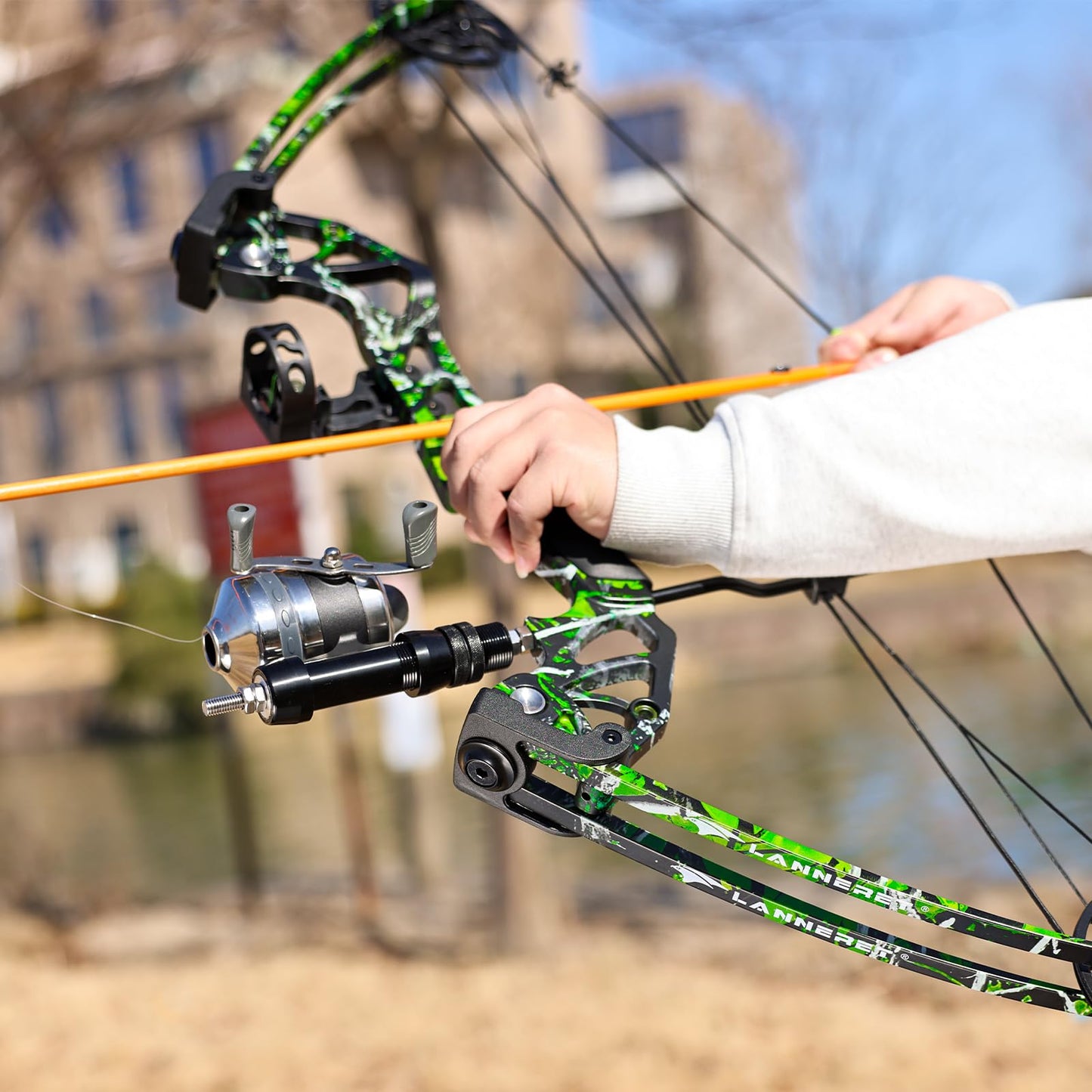 Bowfishing Bow Kit with 3 Arrows 15-45 LBS Draw Length 18"-29.5", Fishing Reel Hunting Shooting Fish for Compound Bow Right Hand,Fully Adjustable