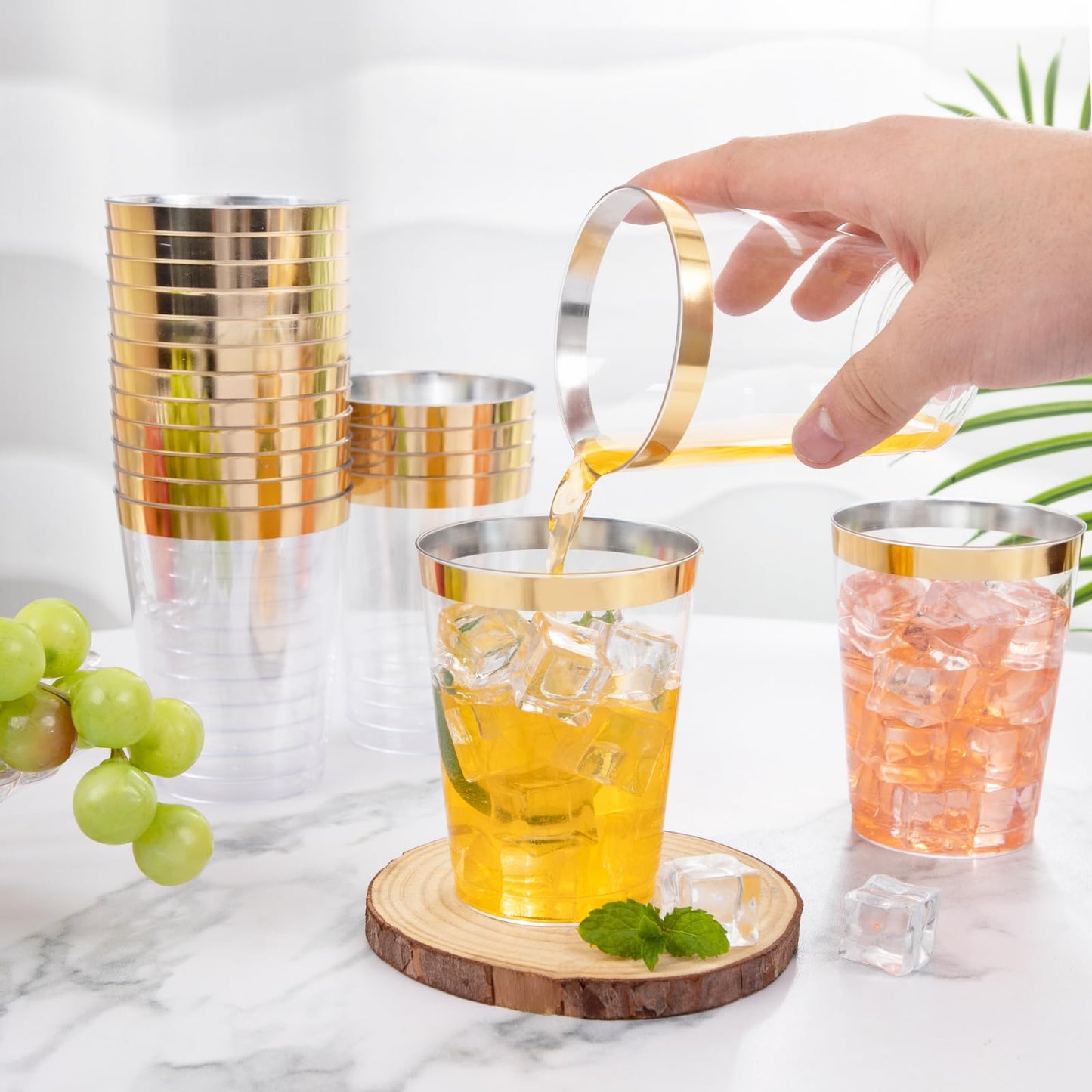 I00000 200 Pack Gold Plastic Cups, 9 Oz Elegant Clear Plastic Cups Gold Rimmed Disposable Wine Glasses Fancy Disposable Party Cups Wedding Cups Drinking Tumblers Plastic Cocktail Glasses with Gold Rim