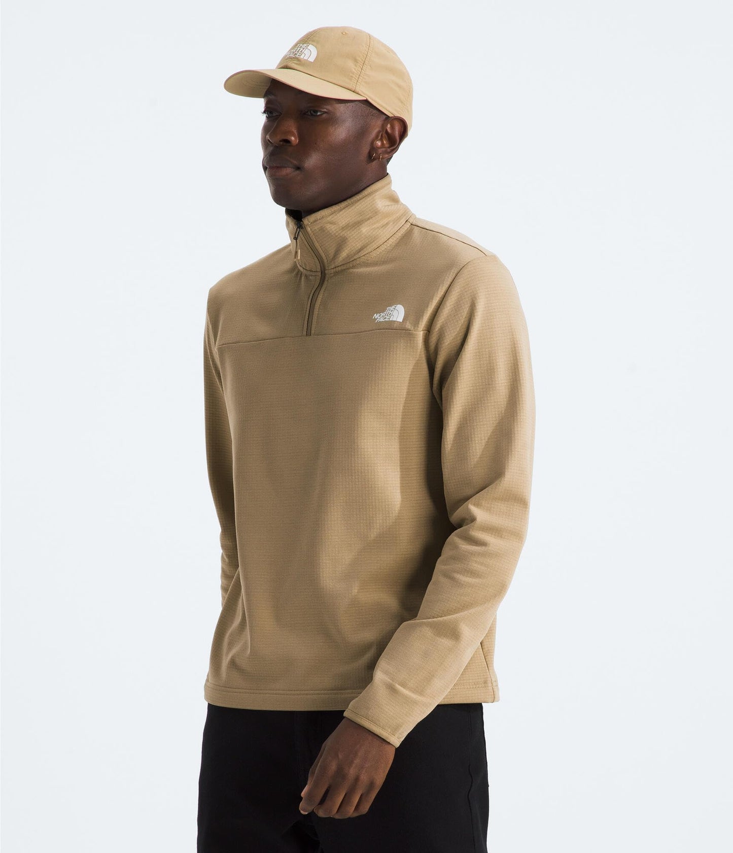 THE NORTH FACE Men's Cedar Trail Grid Fleece Quarter Zip Jacket | Cold Weather Top With Durable, Reinforced Bindings