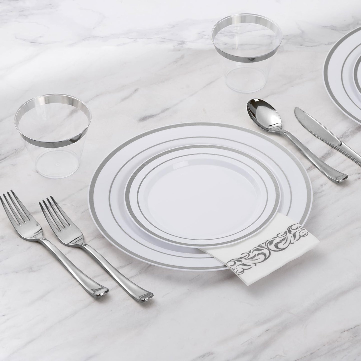 Goodluck 700 Piece Silver Dinnerware Set for 100 Guests, Disposable Plastic Plates for Party, Include: 100 Dinner Plates, 100 Dessert Plates, 100 Paper Napkins, 100 Cups, 100 Silverware set