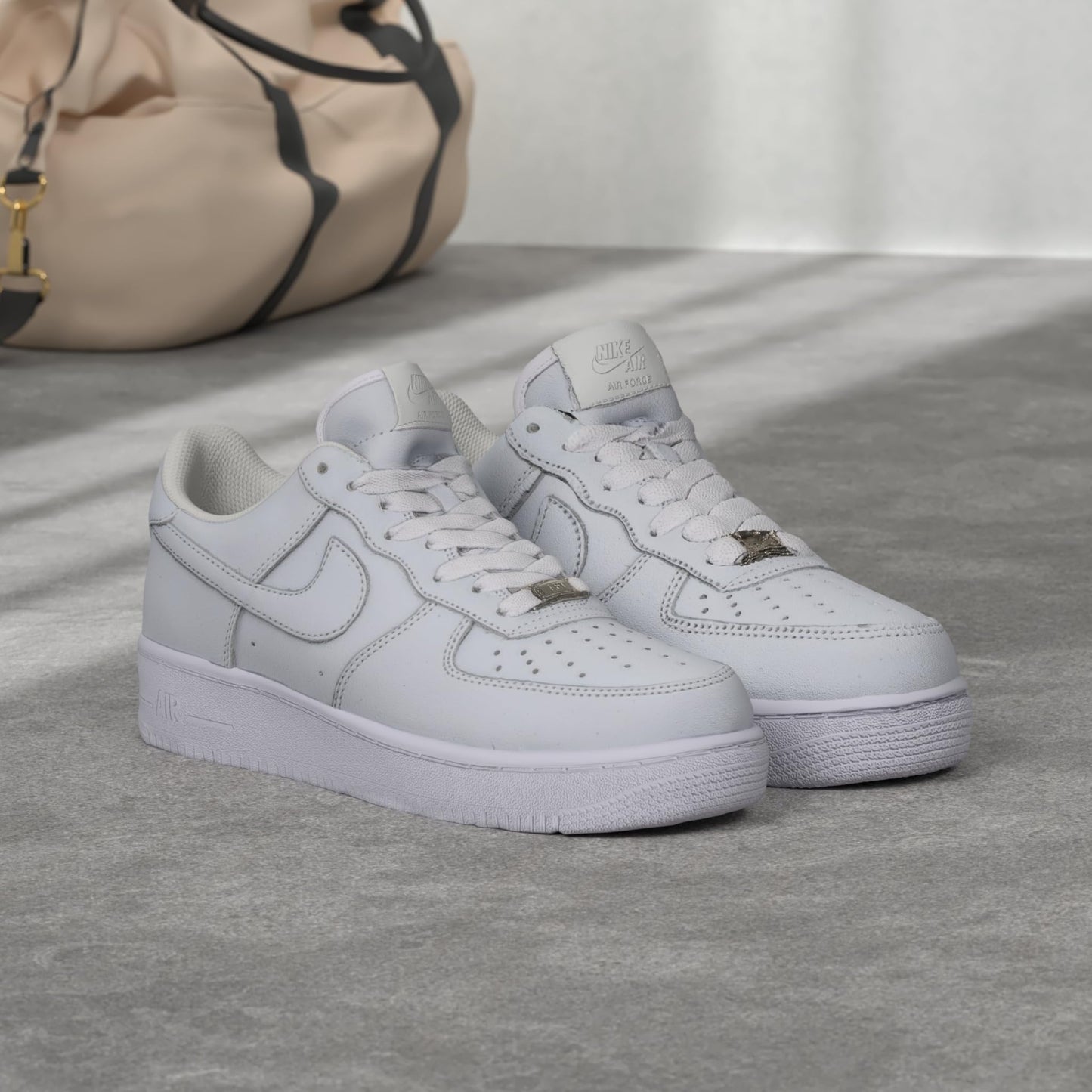 Nike Men's AIR Force 1 '07 Basketball Shoes (12, White_White)