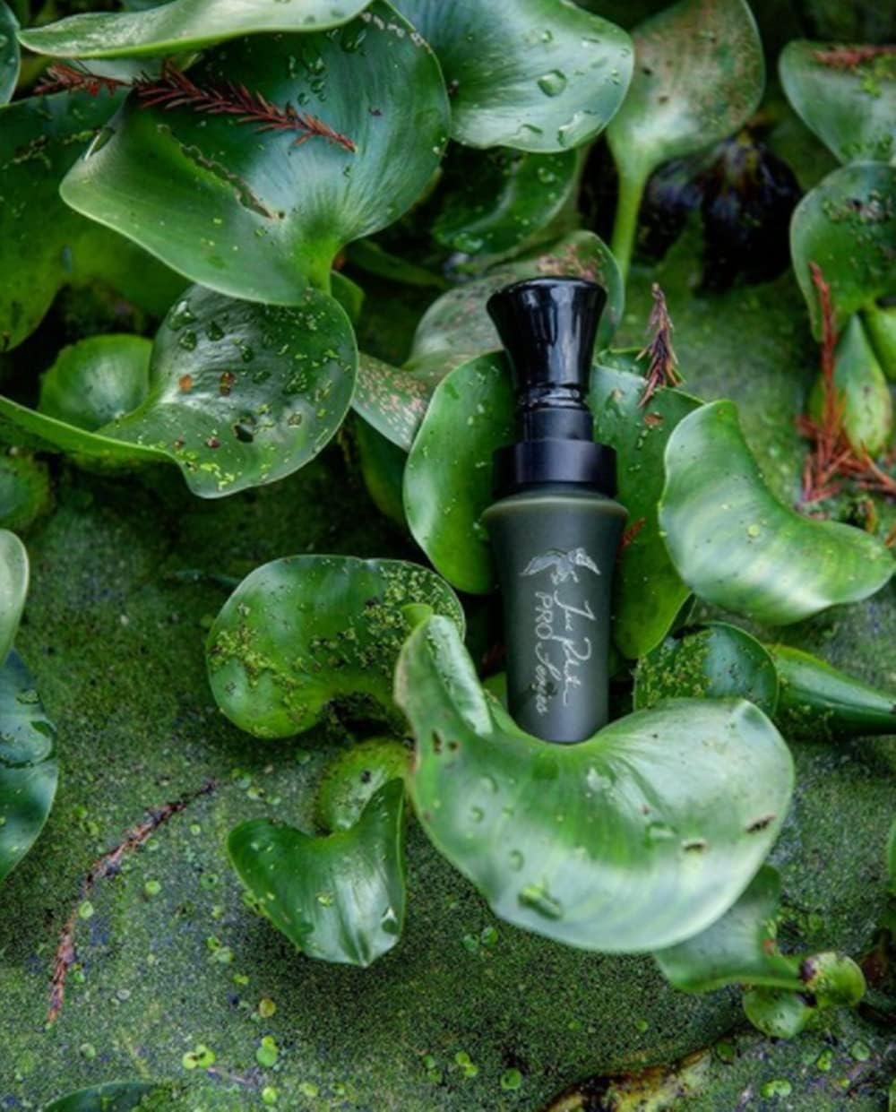 DUCK COMMANDER Jase Robertson Pro Series Duck Call | Must Have Hunting Accessory | Duck Hunting Realistic Sound Mouth Call