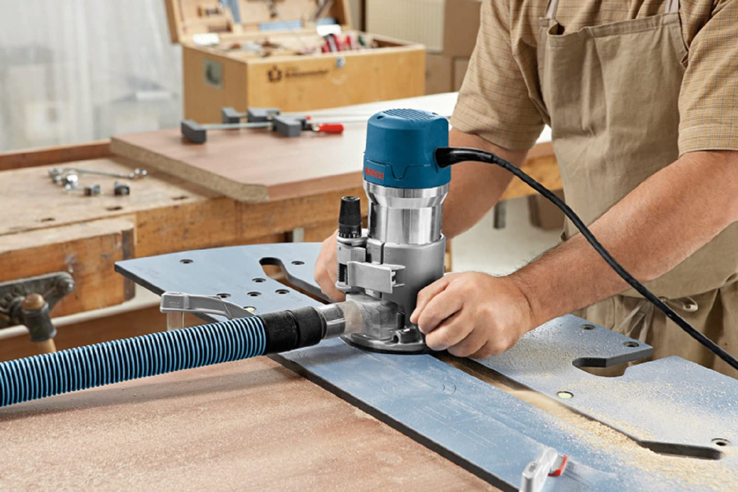 BOSCH 1617EVSPK Wood 12 Amp Router Tool Combo Kit - 2.25 Horsepower Plunge Router & Fixed Base with a Variable Speed Motor