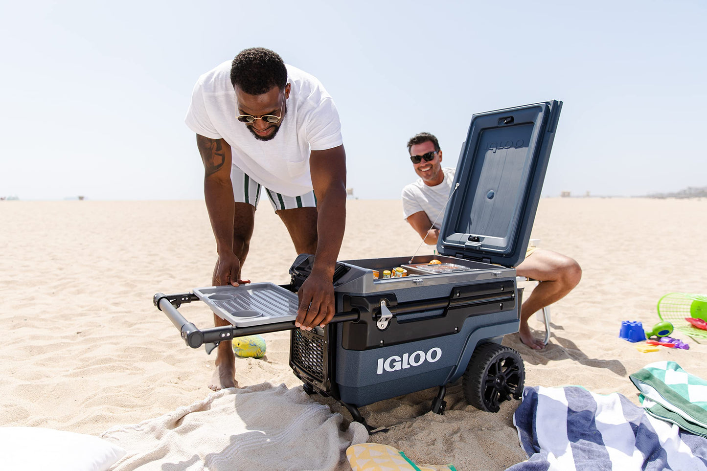 Igloo Trailmate Journey 70Qt Wheeled Cooler, Insulated Hard Shell Ice Chest