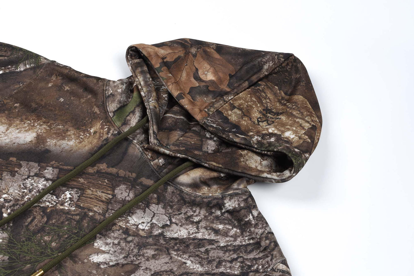Realtree Apx Camouflage Premium Pullover Hoodies for Men and Women Hunting Gear with Zippered Pocket