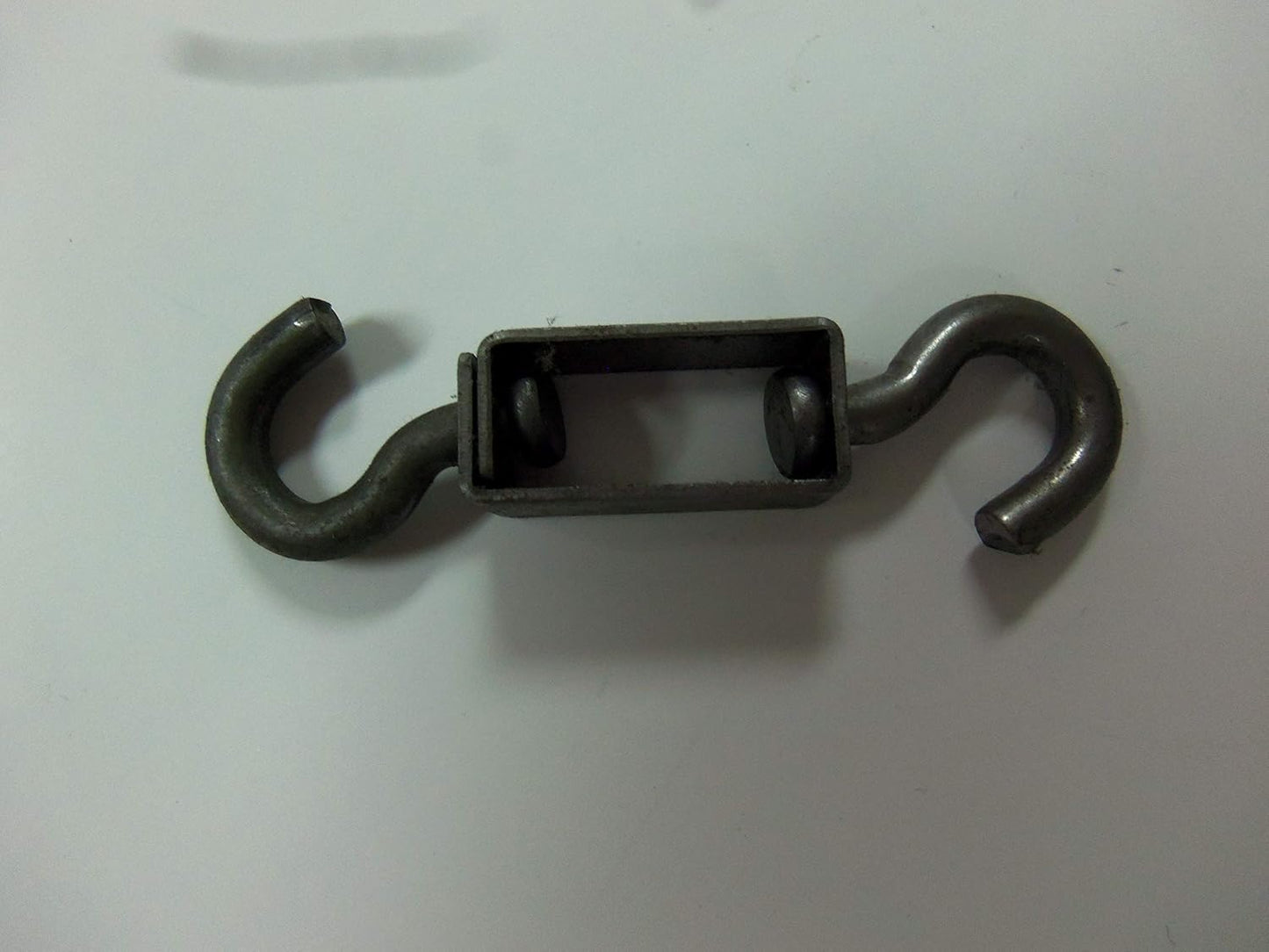 Box Swivels w/J Hooks Trapping Supplies (24 Box Swivels w/2 J Hooks)