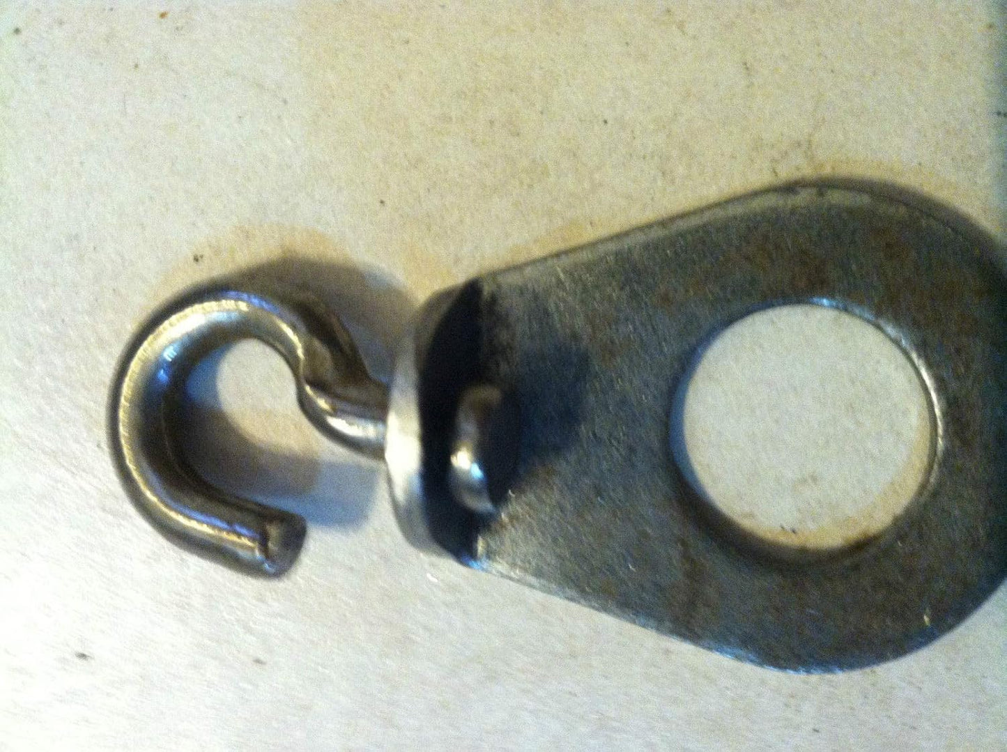 Heavy Duty Rebar Stake Swivels (1 dz with Rivets) Traps Trapping trapline Needs