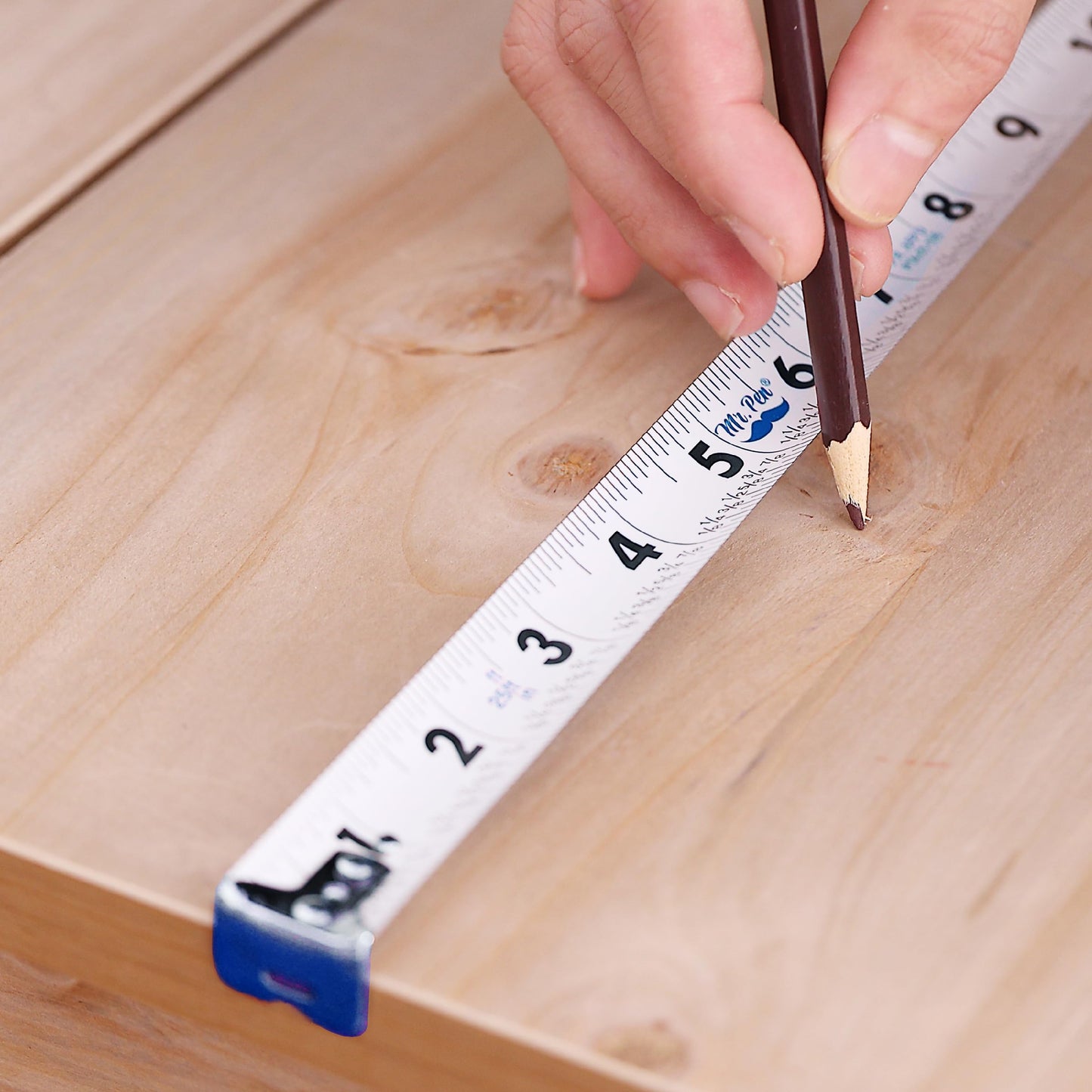 Mr. Pen 25-Foot Steel Retractable Tape Measure with Easy Read Fractions
