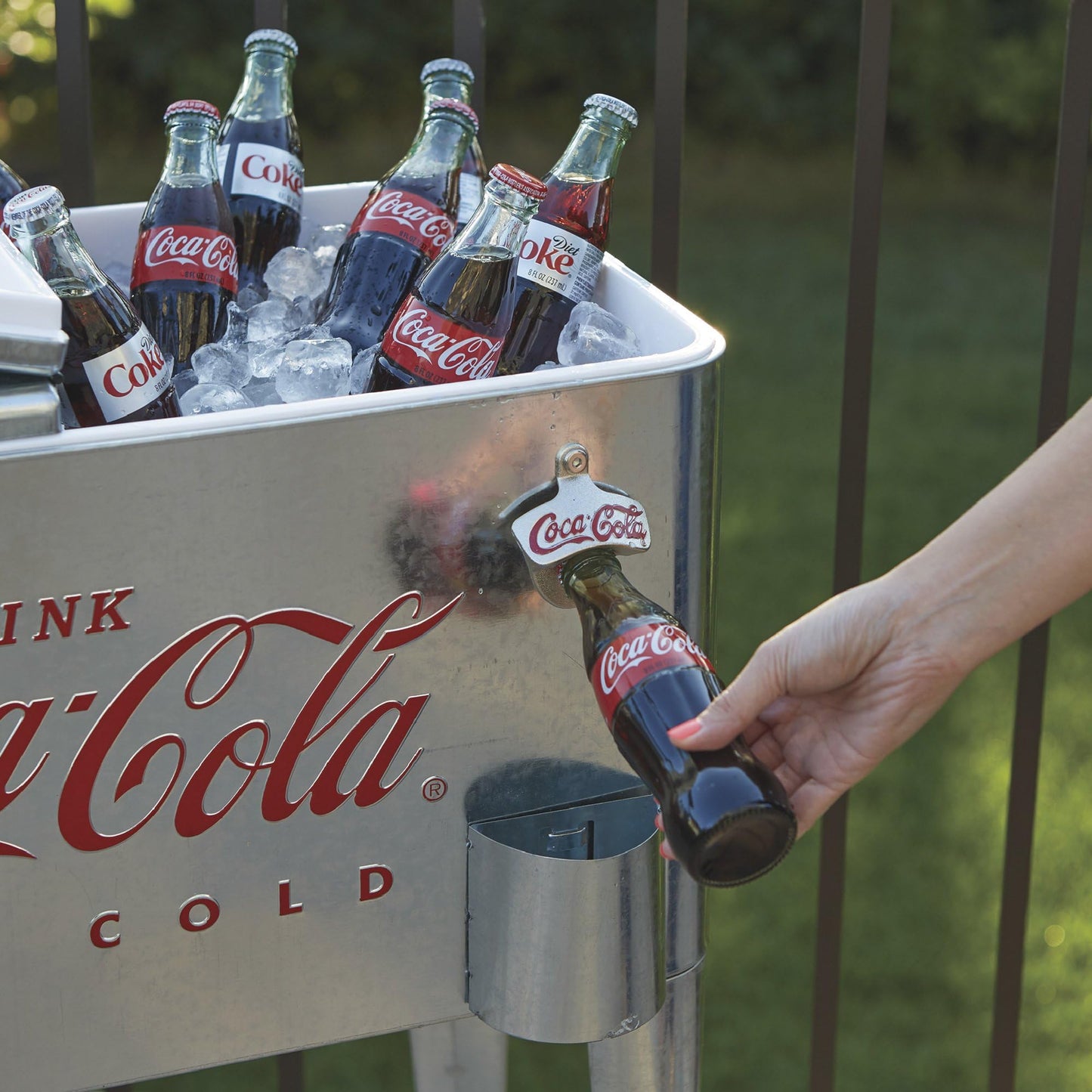 LEIGH COUNTRY CP 98114 Coke Cooler 60QT - Redfish