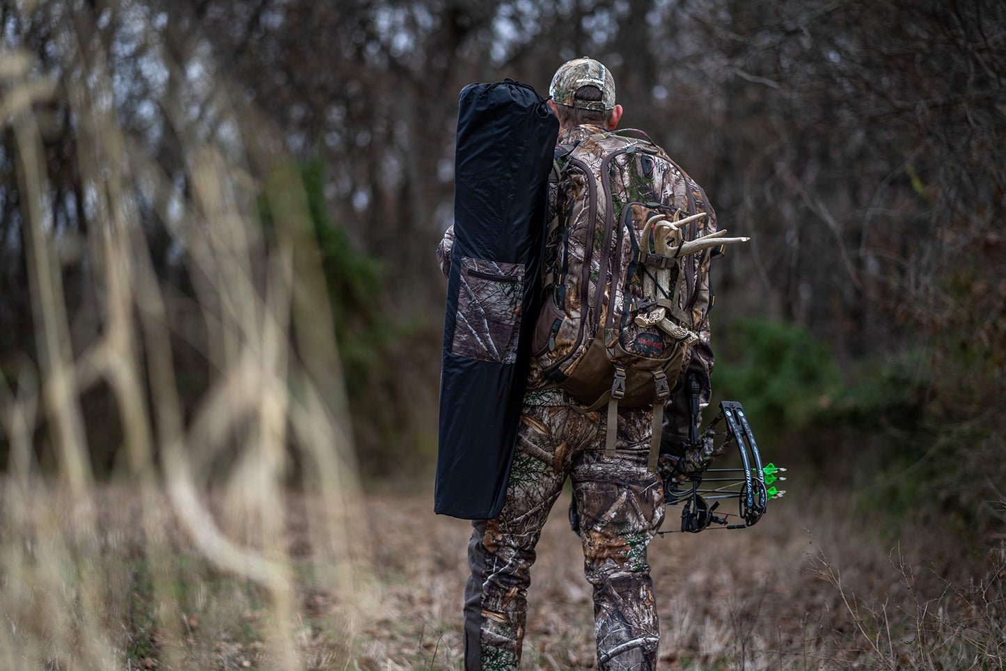 Rhino Blinds R500-MOC 3-4 Person Hunting Ground Blind