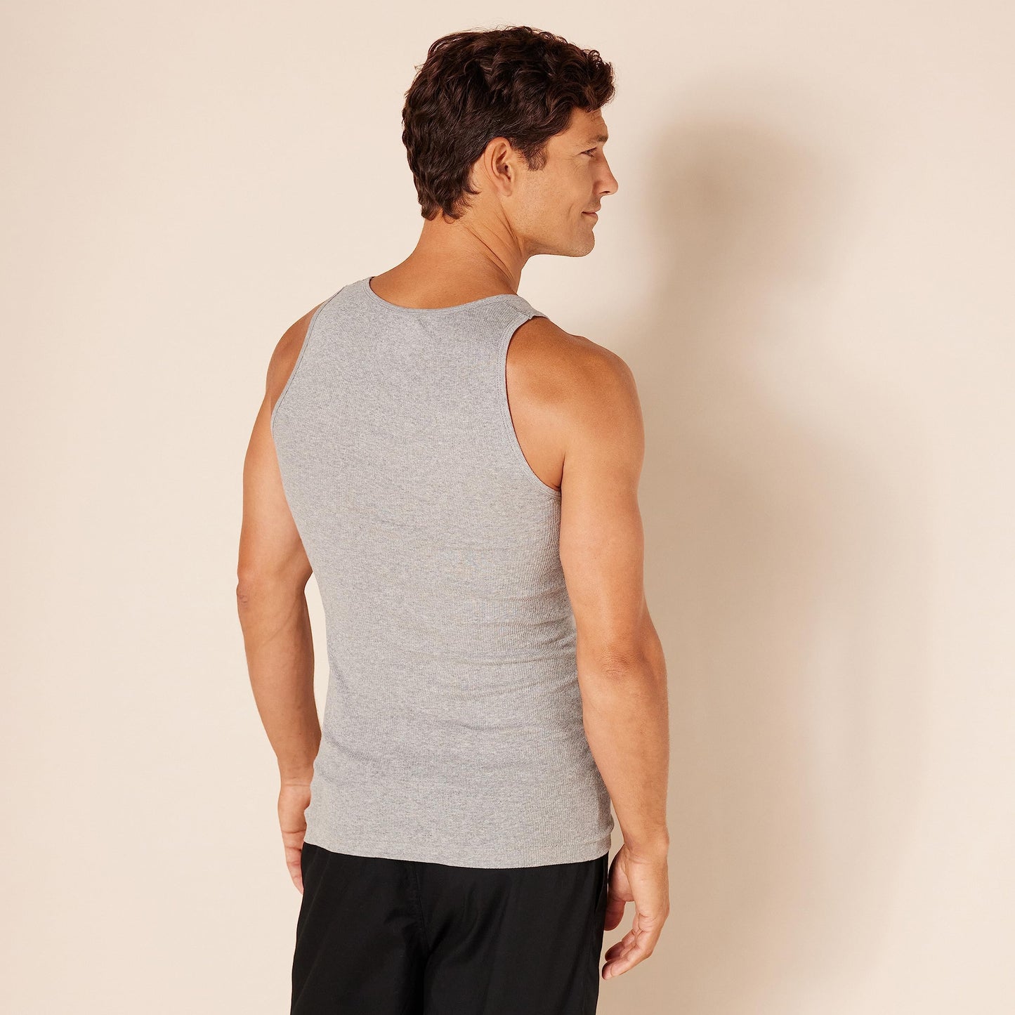 Amazon Essentials Men's Slim Fit Breathable Cotton Tank Undershirts, Pack of 6