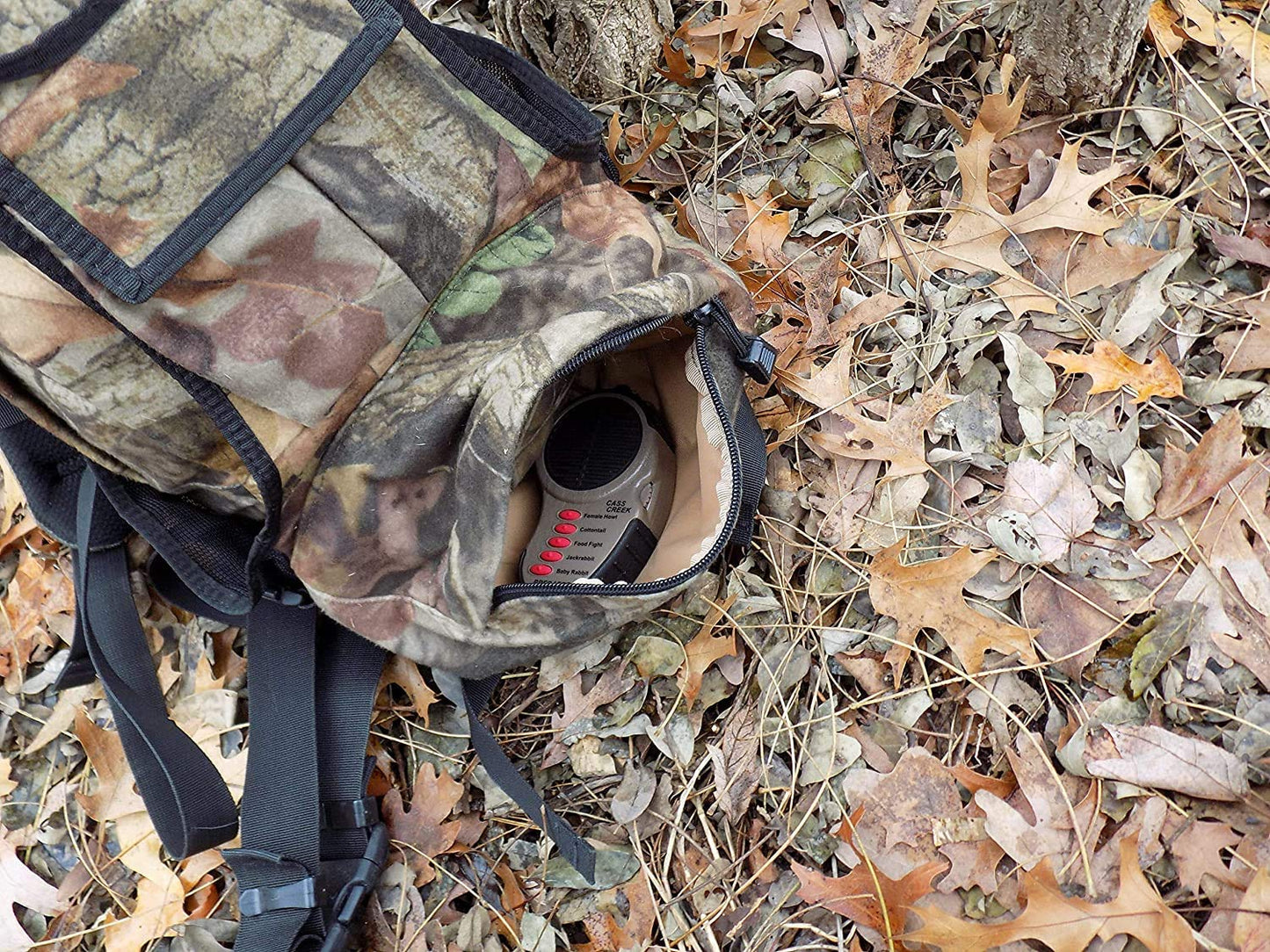 Cass Creek Ergo Call, Handheld Electronic Hunting Call, Compact Design, 5 Authentic Calls in 1, Expert Calls for Everyone