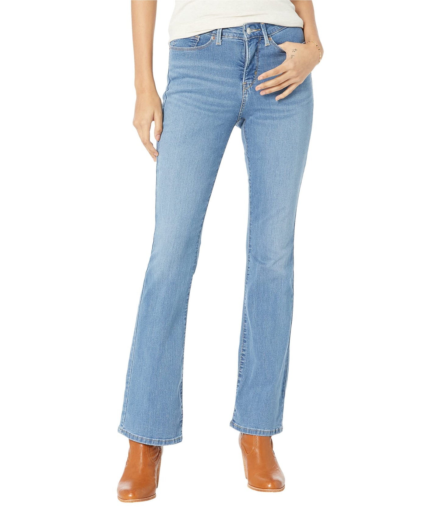 Levi Strauss Signature Gold Women's Totally Shaping Bootcut Jeans (Standard and Plus)