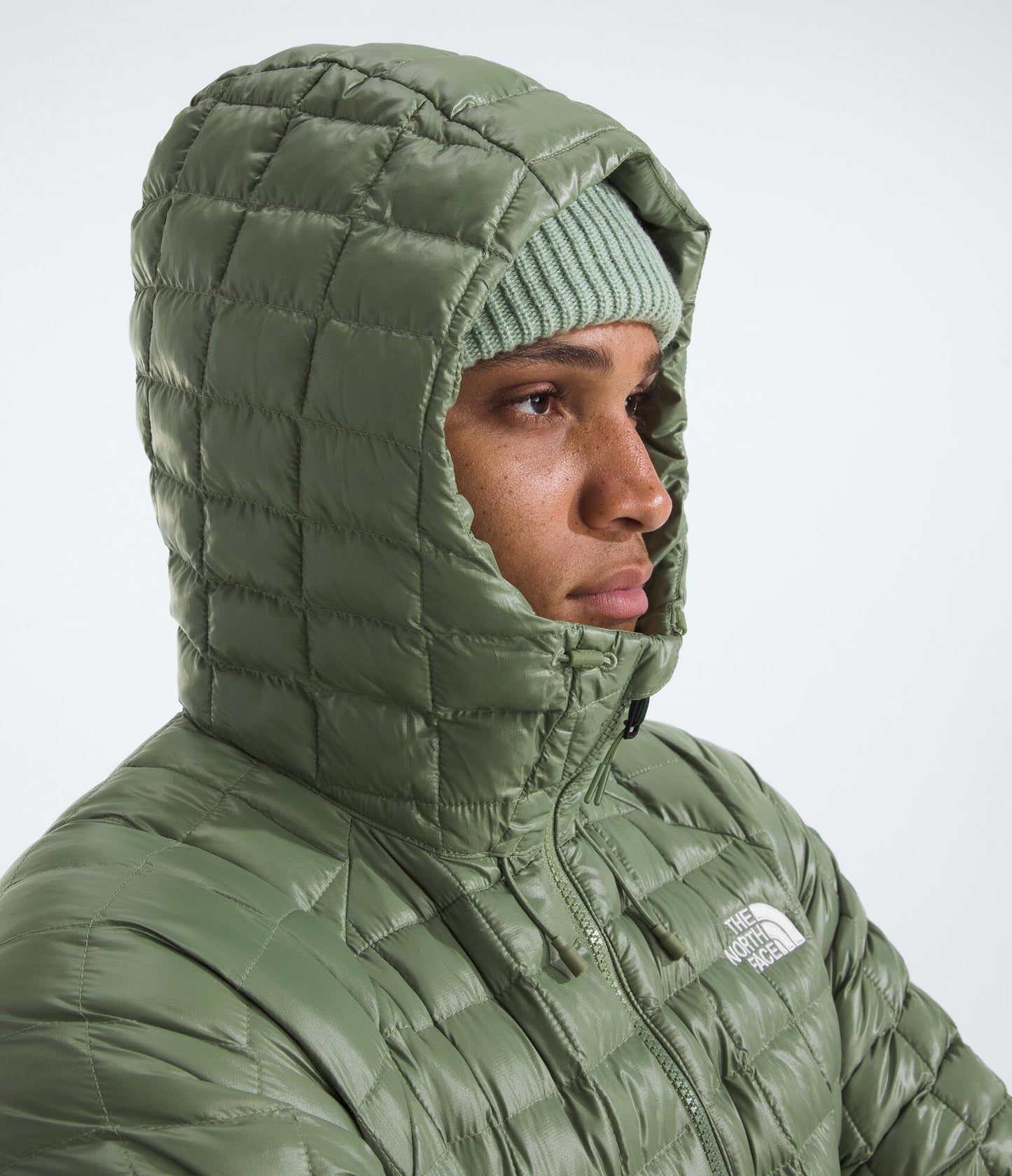 THE NORTH FACE Men's Thermoball Hooded Jacket | Lightweight, Wind & Water Resistant Fabric, Synthetic Insulation