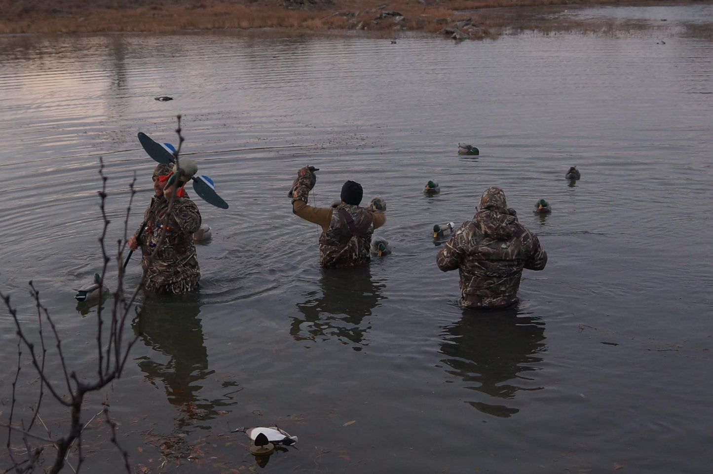 MOJO Outdoors Texas-Style Decoy Rig for Duck Hunting Decoys, 6 oz (48" Length)