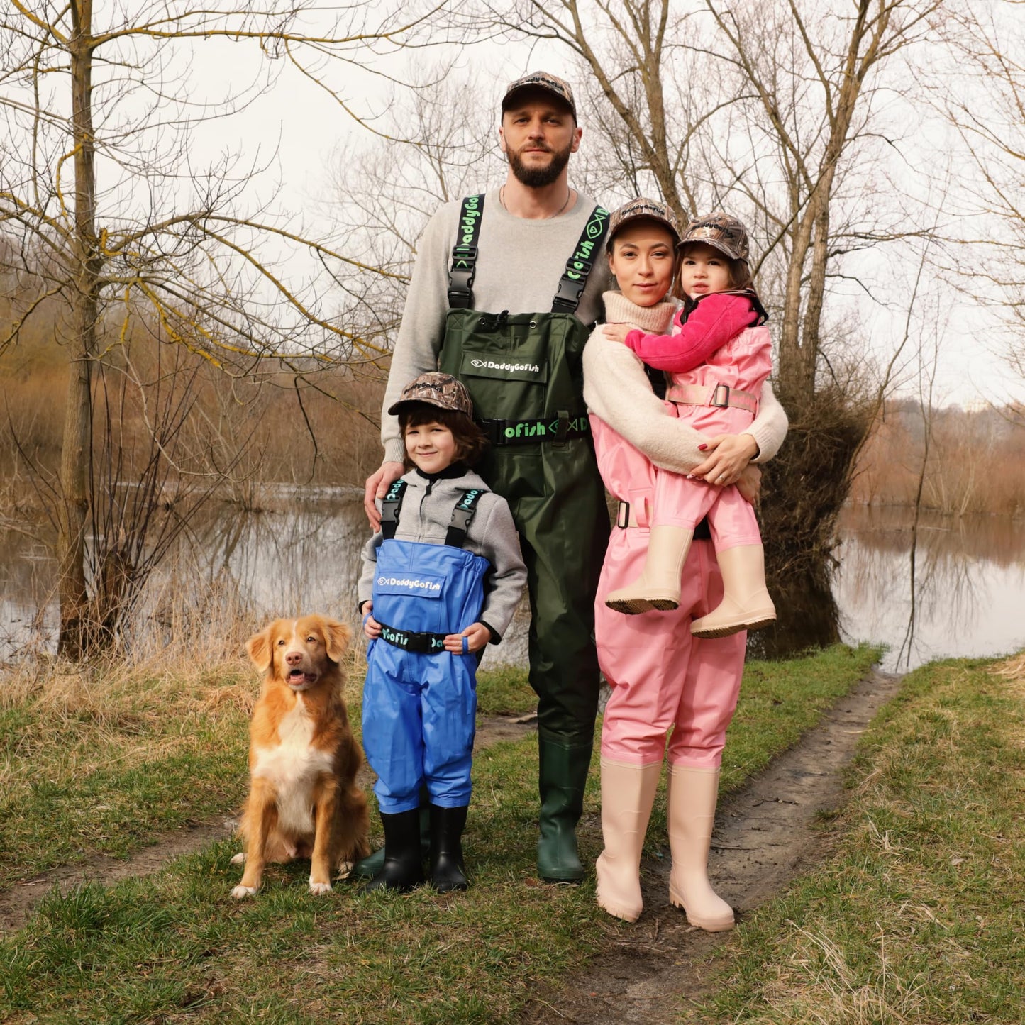Chest Waders for Kids and Adults, Fishing and Hunting Waders with a Pocket and a Wader Hanger