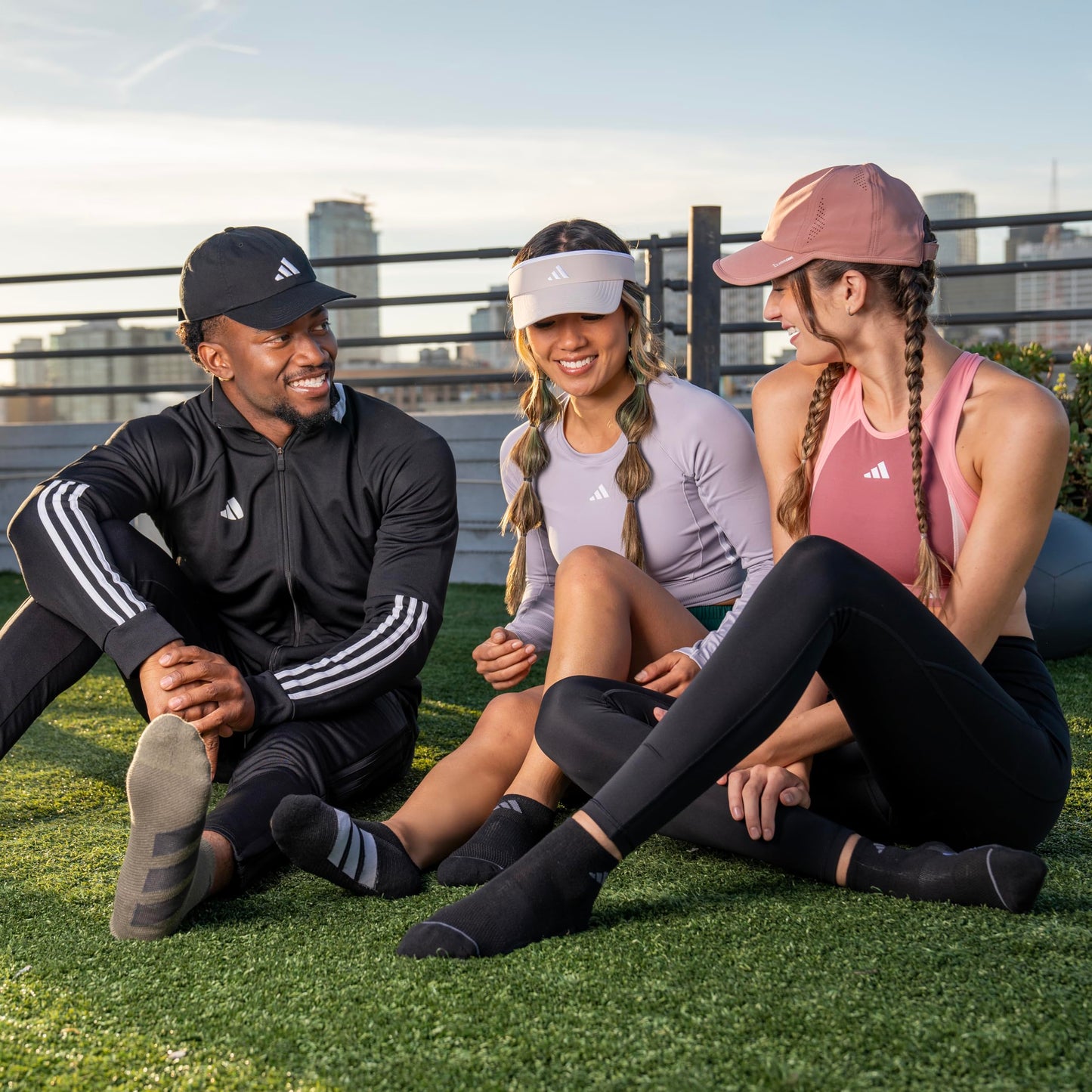 adidas Womens Superlite Visor – Lightweight Athletic Sport Hat for Workouts