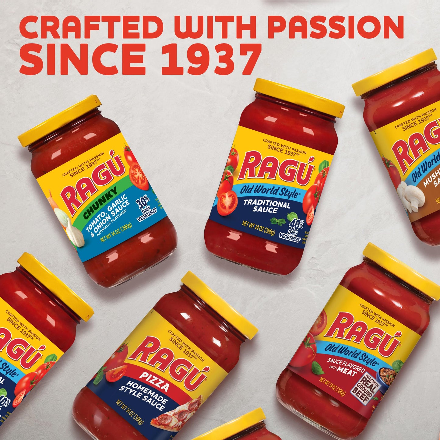 Ragu Old World Style Traditional Sauce, Made with Olive Oil, Perfect for Italian Style Meals at Home, 45 OZ