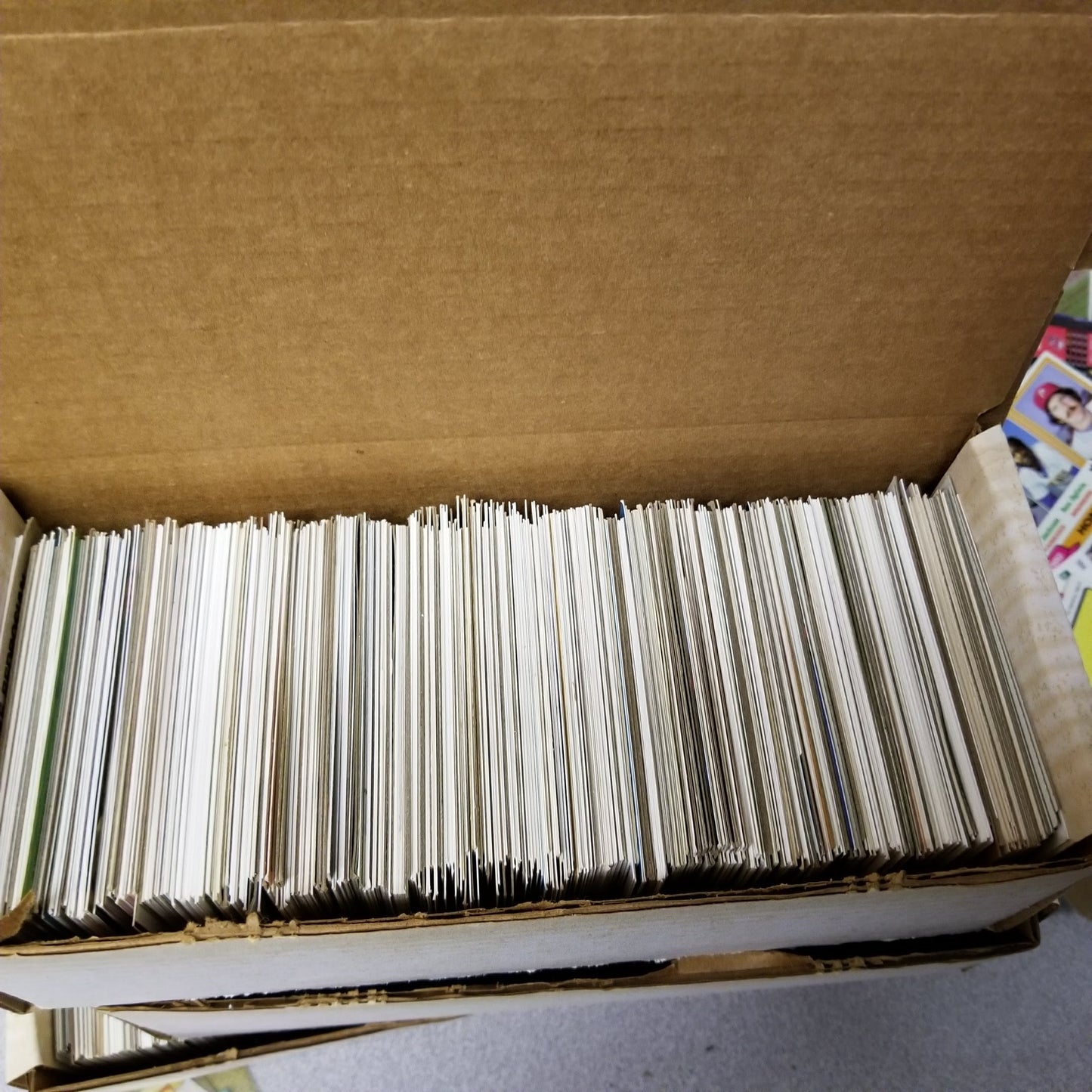 Topps, Upper deck, Donruss, Fleer, Score, Upperdeck 600 Baseball Cards Including Babe Ruth, Unopened Packs, Many Stars, and Hall-of-Famers. Ships in White Box Perfect for Gift Giving.