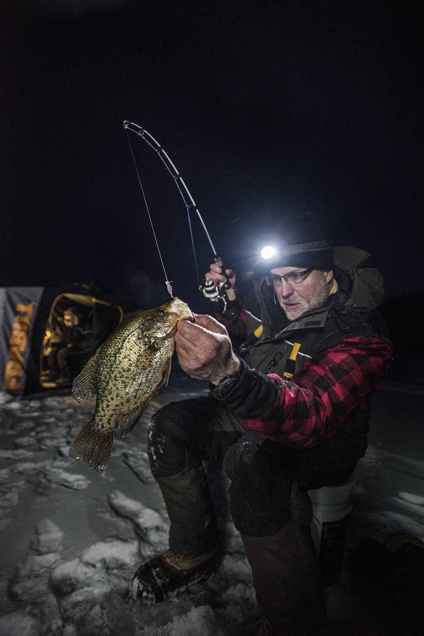 Frabill Hub Shelters | Premium Shelter for Ice-Fishing and Angler Capacities