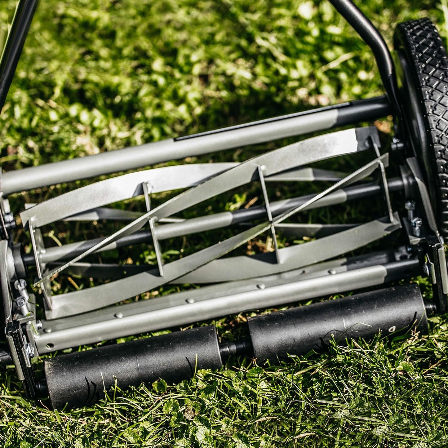 American Lawn Mower Company 1204-14 14-Inch 4-Blade Push Reel Lawn Mower, Red