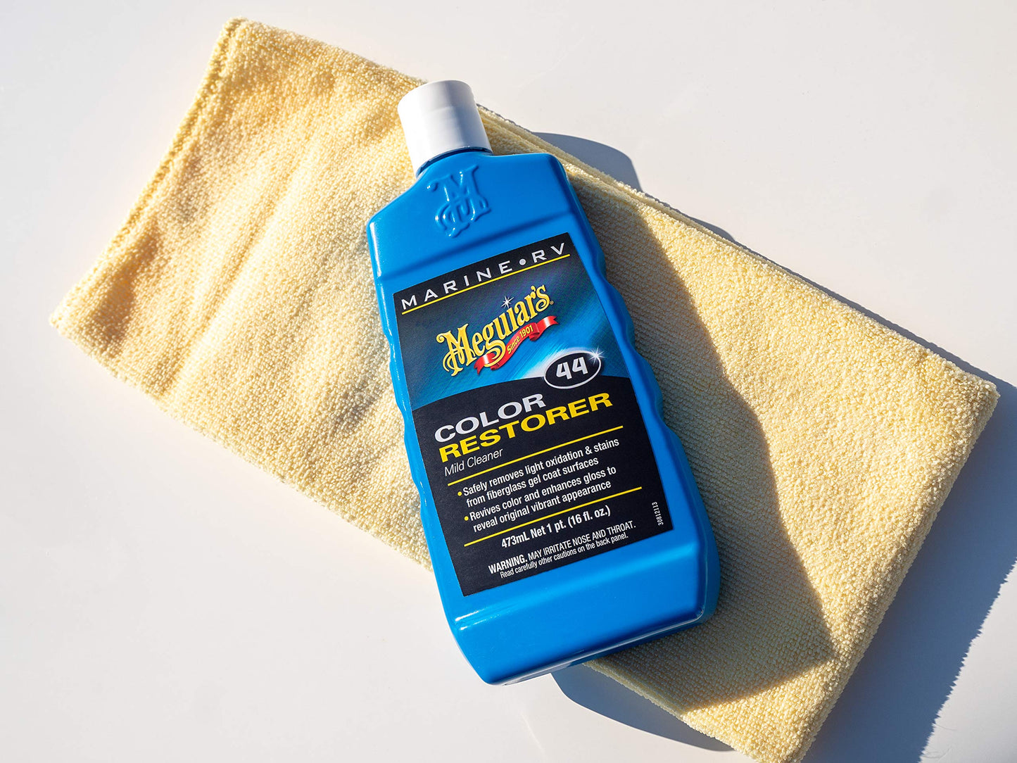 Meguiar's M4965 Marine/RV Fiberglass Restoration System, 3-Piece Marine Fiberglass Repair Kit Featuring Oxidation Remover for Boat Care Plus Boat Polish and Wax
