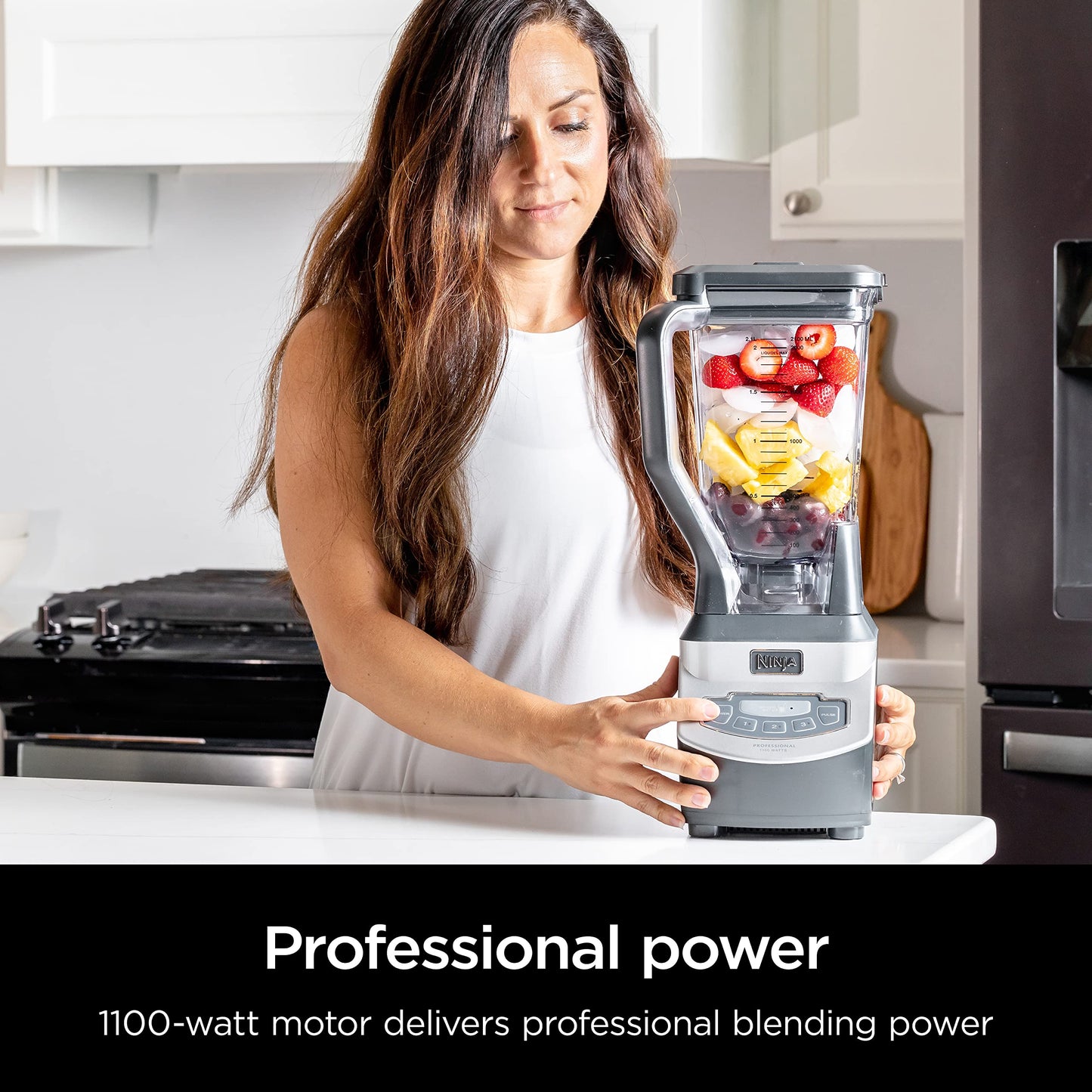 Ninja Professional Blender 1000W, Total Crushing Technology for Smoothies, Ice Crushing & Frozen Fruit, Full-Size Countertop Blender, 72-oz. Pitcher, Black & Grey, BL610