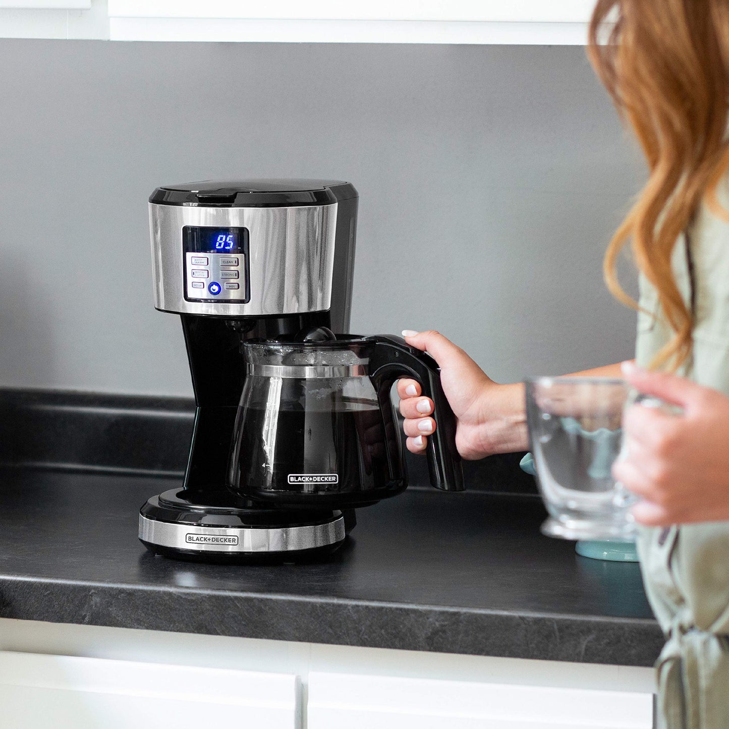 BLACK+DECKER 12-Cup Coffee Maker with Easy On/Off Switch, Easy Pour, Non-Drip Carafe with Removable Filter Basket, Vortex Technology, Black