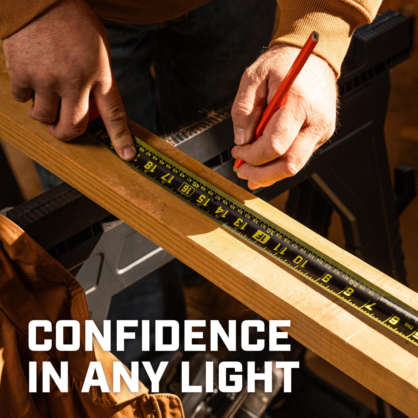 Crescent Lufkin 25 Ft. WORKHORSE NITE EYE Tape Measure | L1125NE