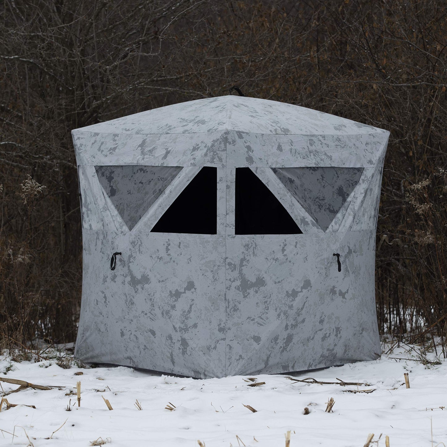 Barronett Blinds Radar Portable Hunting Blind, Pop-Up Hub Blind, Zipperless Windows, Lightweight, 2-Person, 67" x 71" x 71"