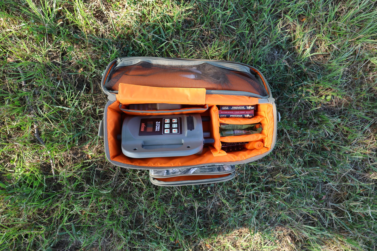 MOJO Triple Threat Predator Decoy & E-Caller – Complete Hunting System with 80 Sounds, Remote Control, Critter Decoy, Rechargeable Battery Compatible, and Durable Design