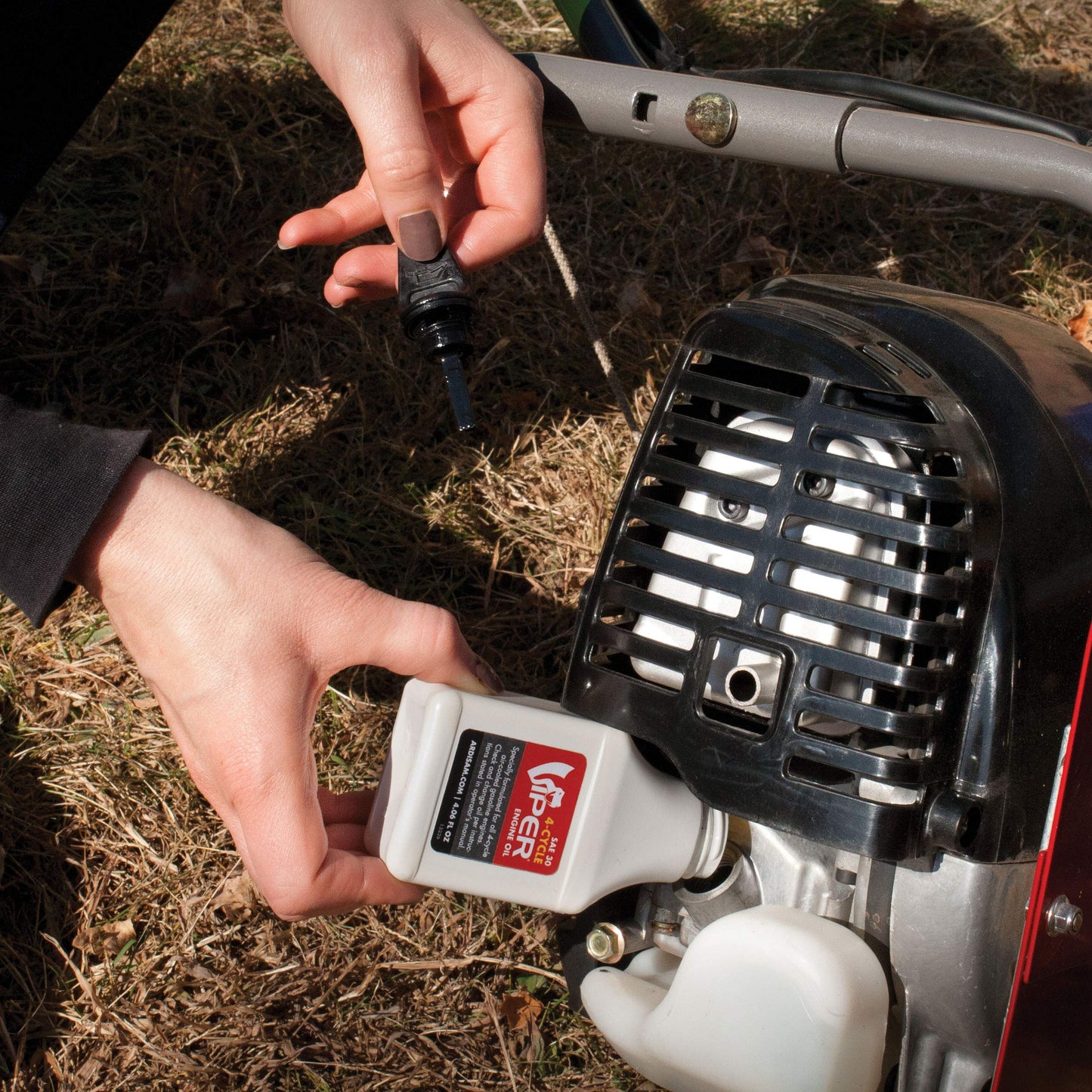 Earthquake 12802 MC440 Mini Cultivator with 40cc 4-Cycle Viper Engine