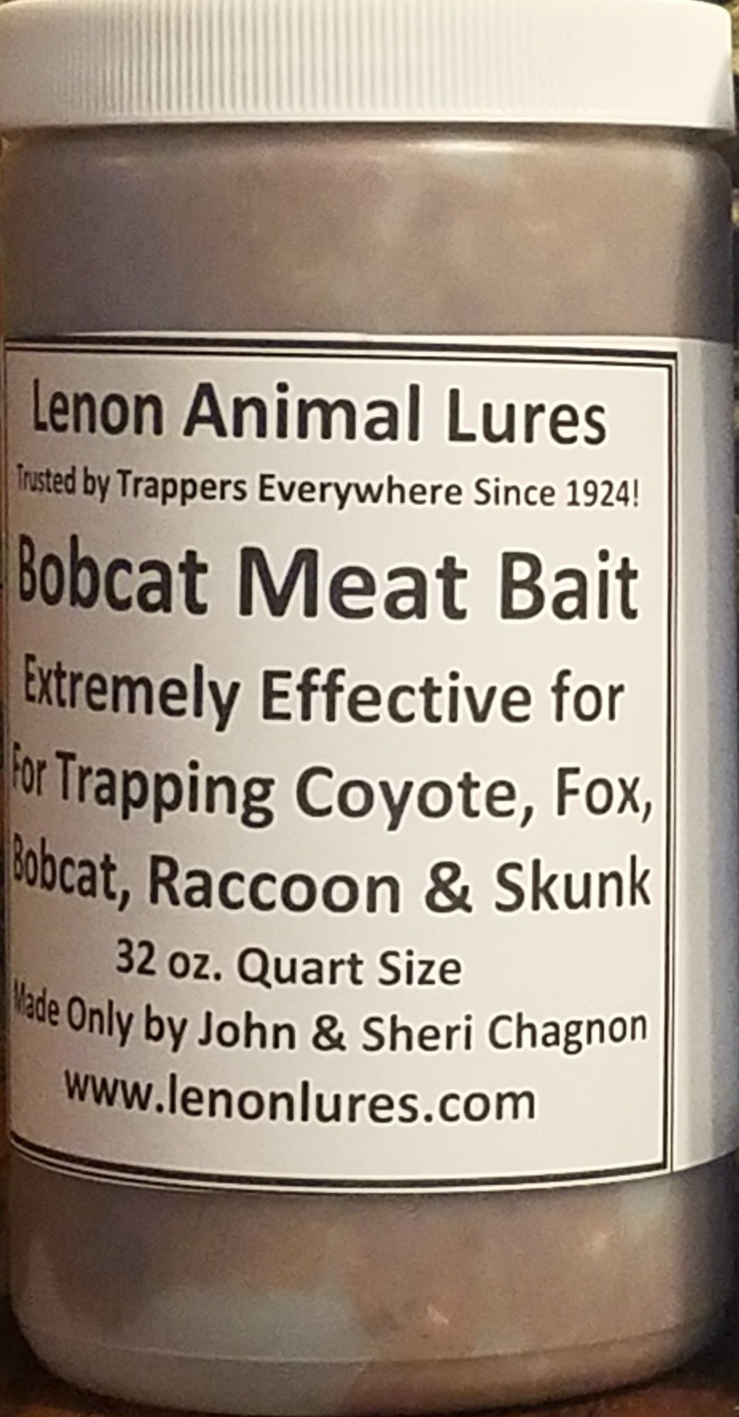 Lenon's Bobcat Meat - Fox and Coyote Bait 8 oz. to Gallon Jar